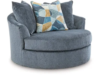Maxon Place Oversized Swivel Accent Chair