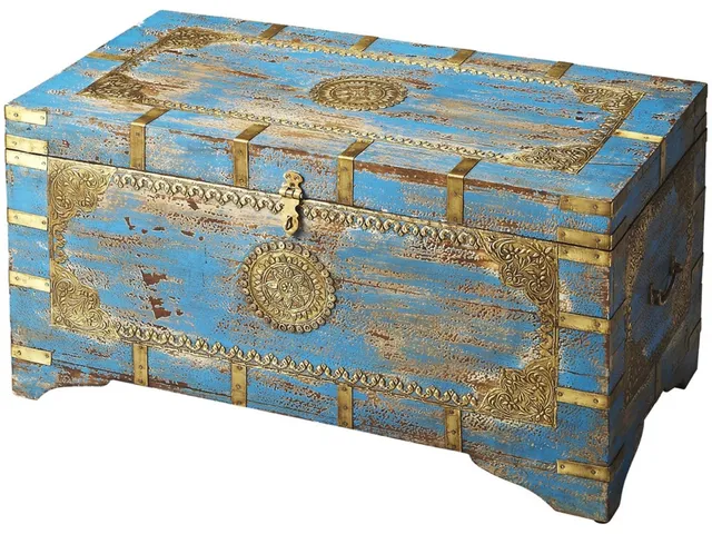 Neela Storage Trunk