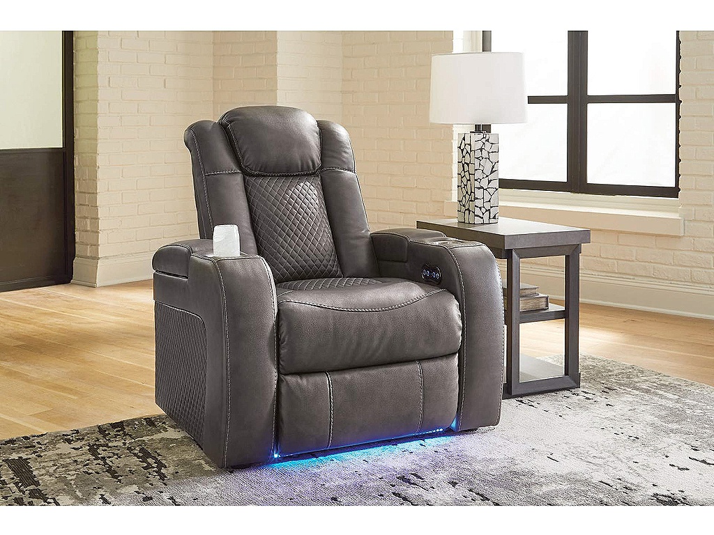 Fyne-Dyme Power Recliner - image 1