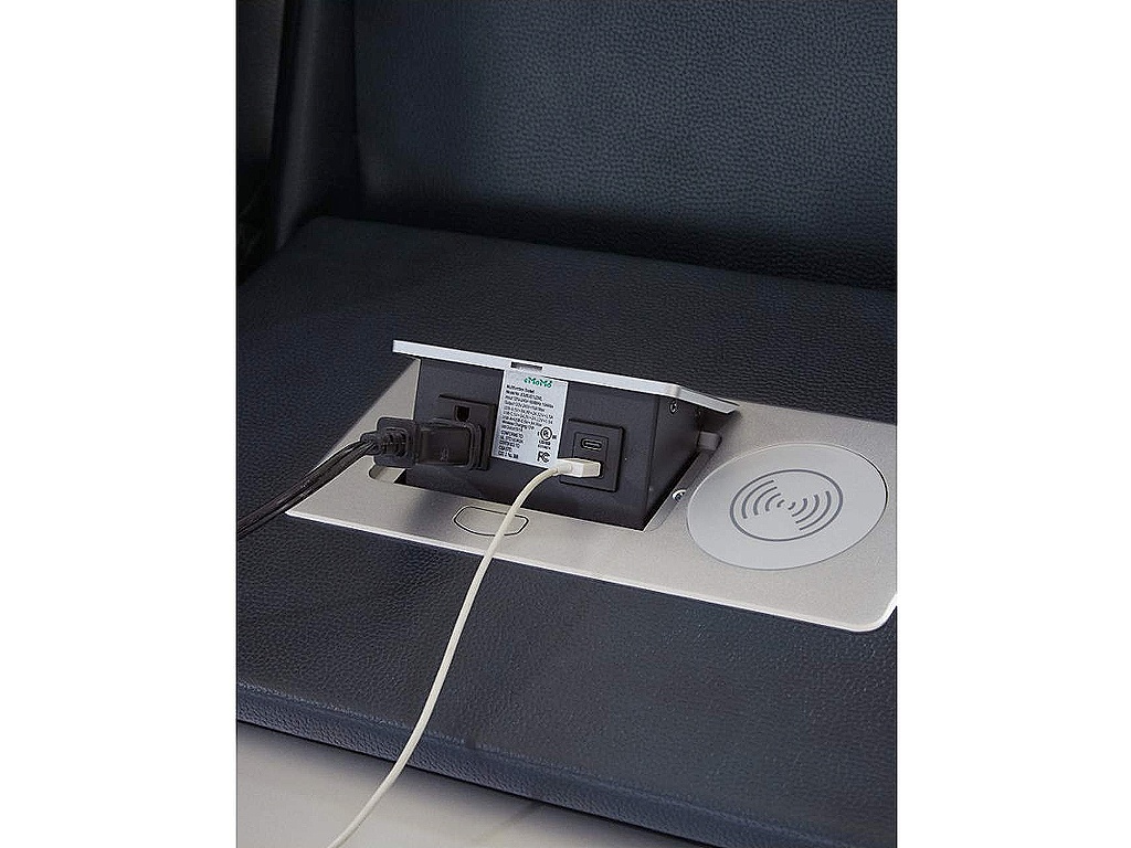 Fyne-Dyme Power Reclining Sofa - image 9