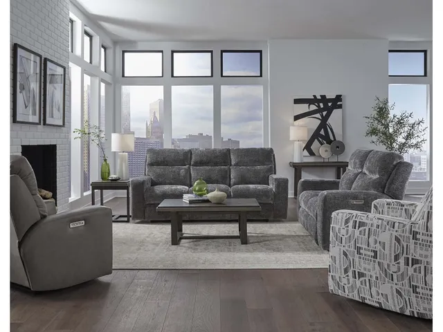 Triple Power Loveseat w/ Console
