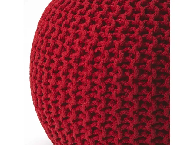 Pincushion Pouffe