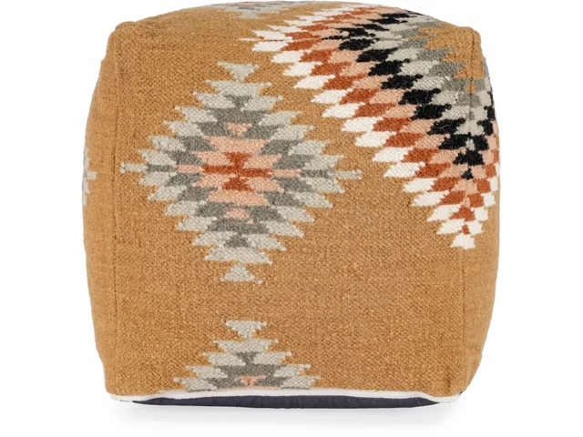 Donoma Pouffe