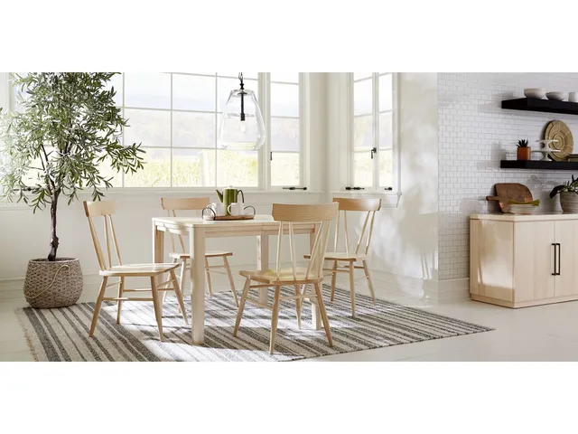Origins Dandridge Square Dining Table With Leaf
