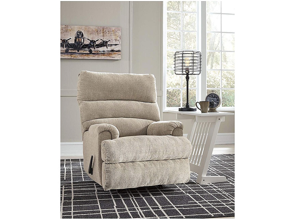 Man Fort Recliner - image 1