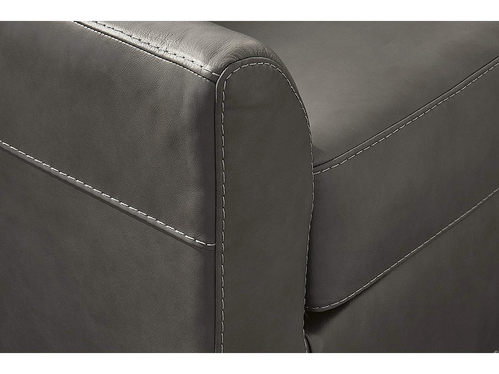 Valderno 2-Piece Sectional with Chaise - image 4