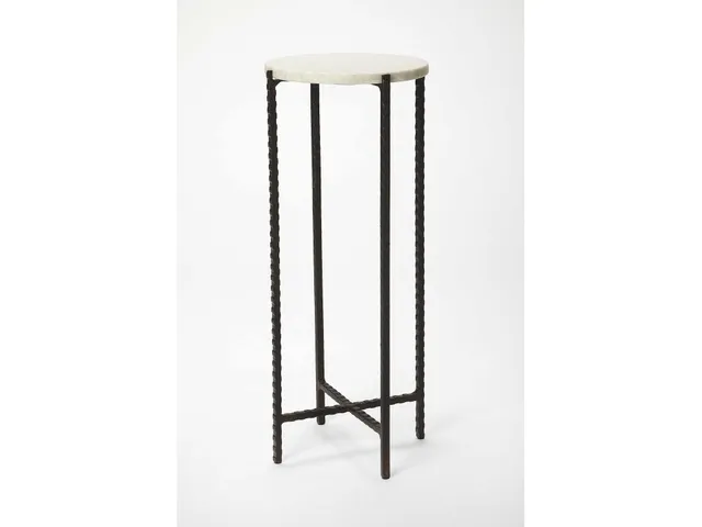Nigella Side Table