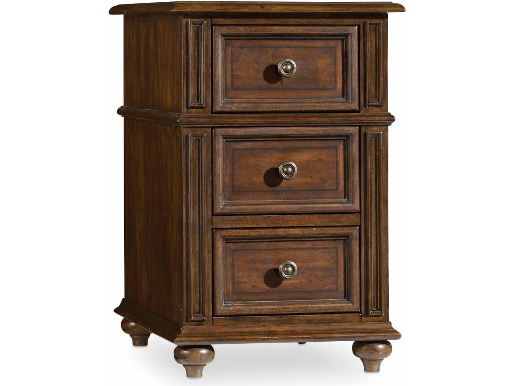 Leesburg Chairside Chest - main image