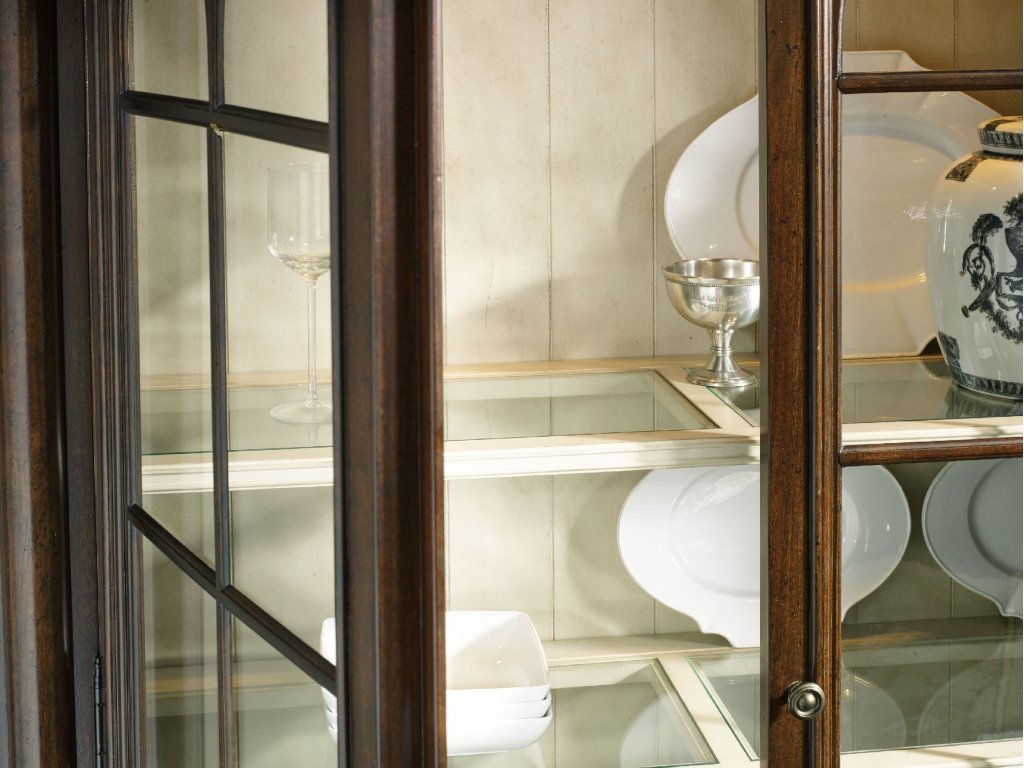 Leesburg Display Cabinet - image 1