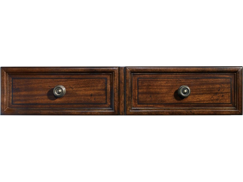 Leesburg Chest - image 2