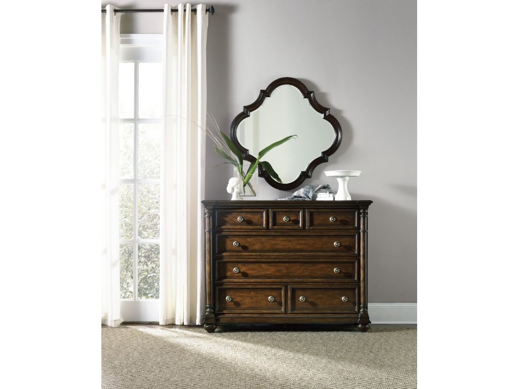 Leesburg Bureau - image 1