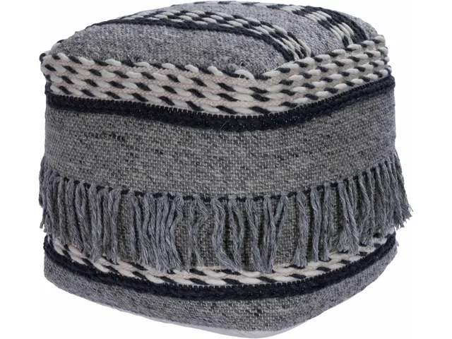 Brynn Pouffe