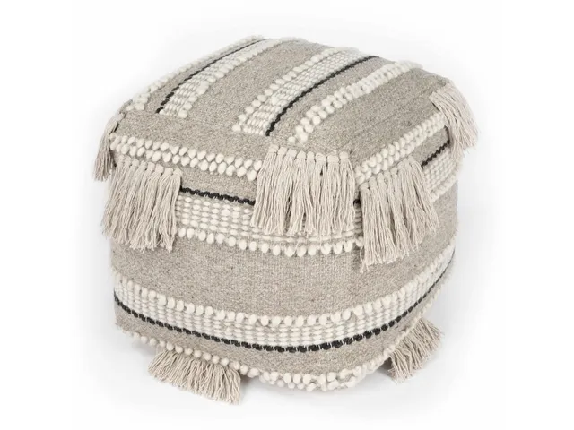 Realisa Pouffe