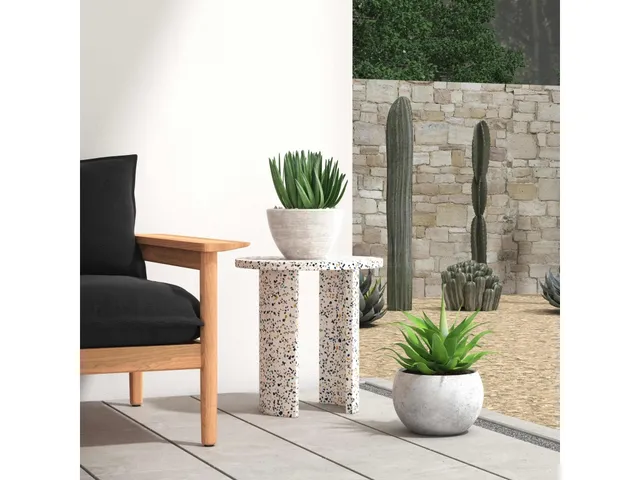 Siesta Outdoor Side Table