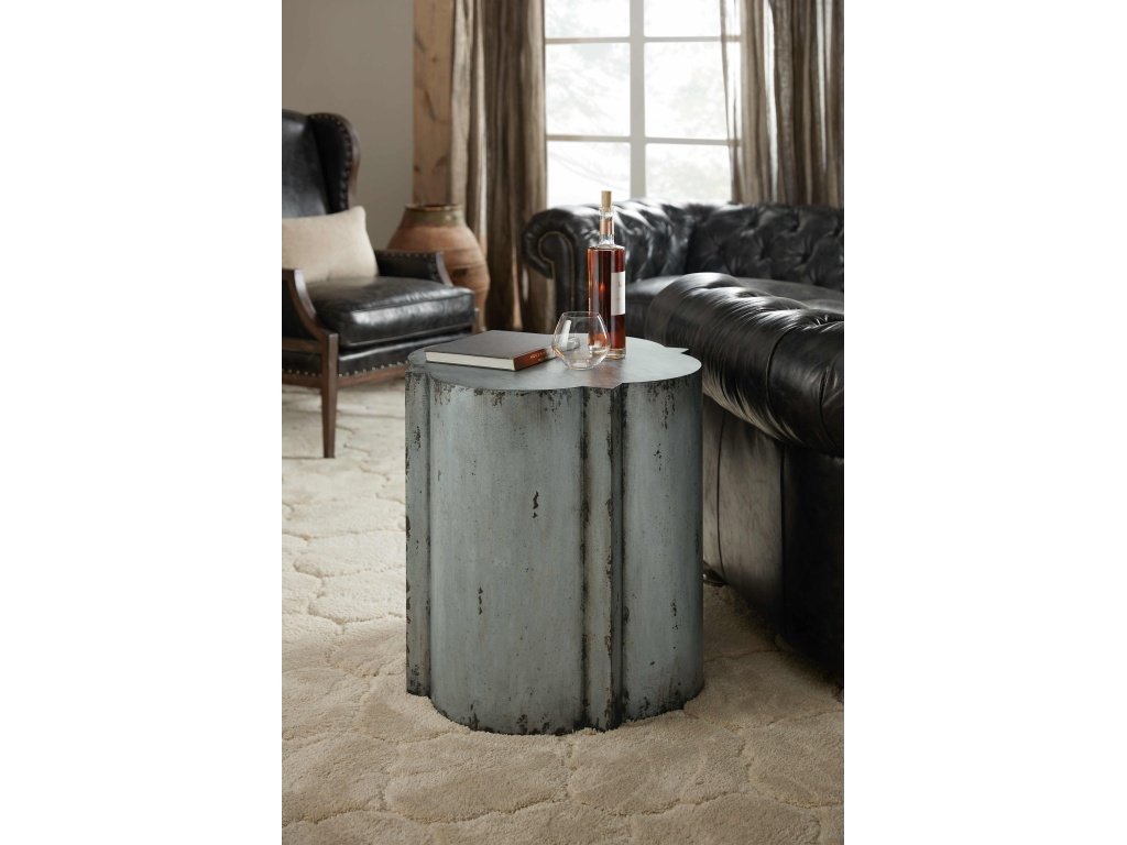 Beaumont End Table - image 2