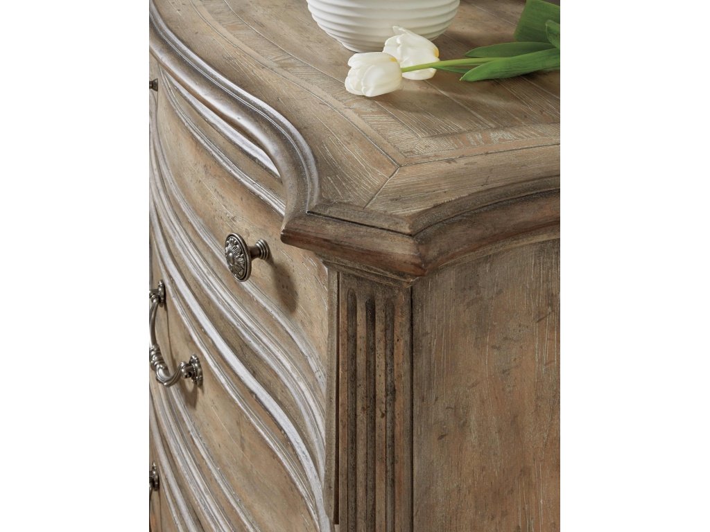 Castella Bachelors Chest - image 2