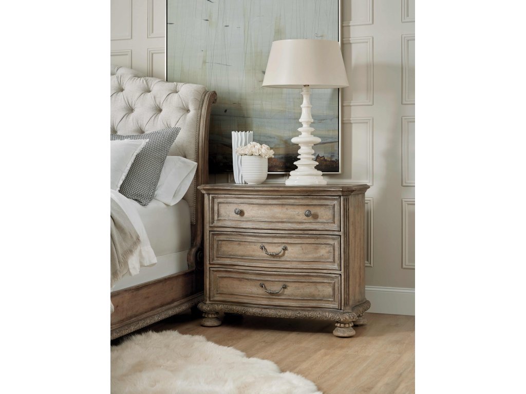 Castella Bachelors Chest - image 3