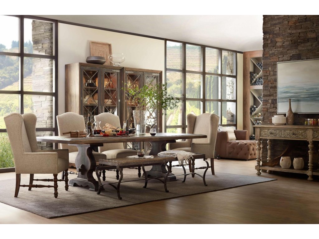 Bandera 86in Table w/2-18in Leaves - image 5