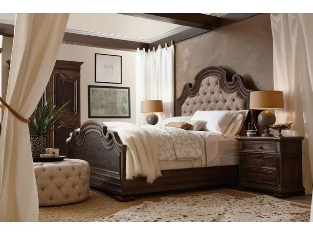 Fair Oaks California King Uph Bed