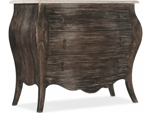 Traditions Bachelors Chest