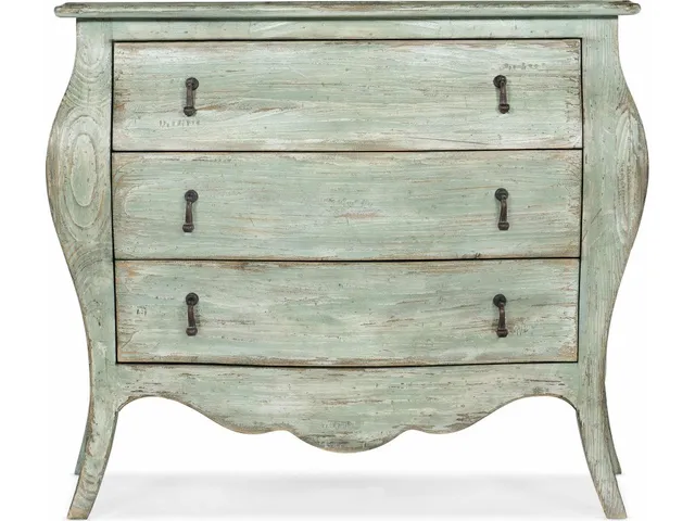Traditions Bachelors Chest - Alternative View