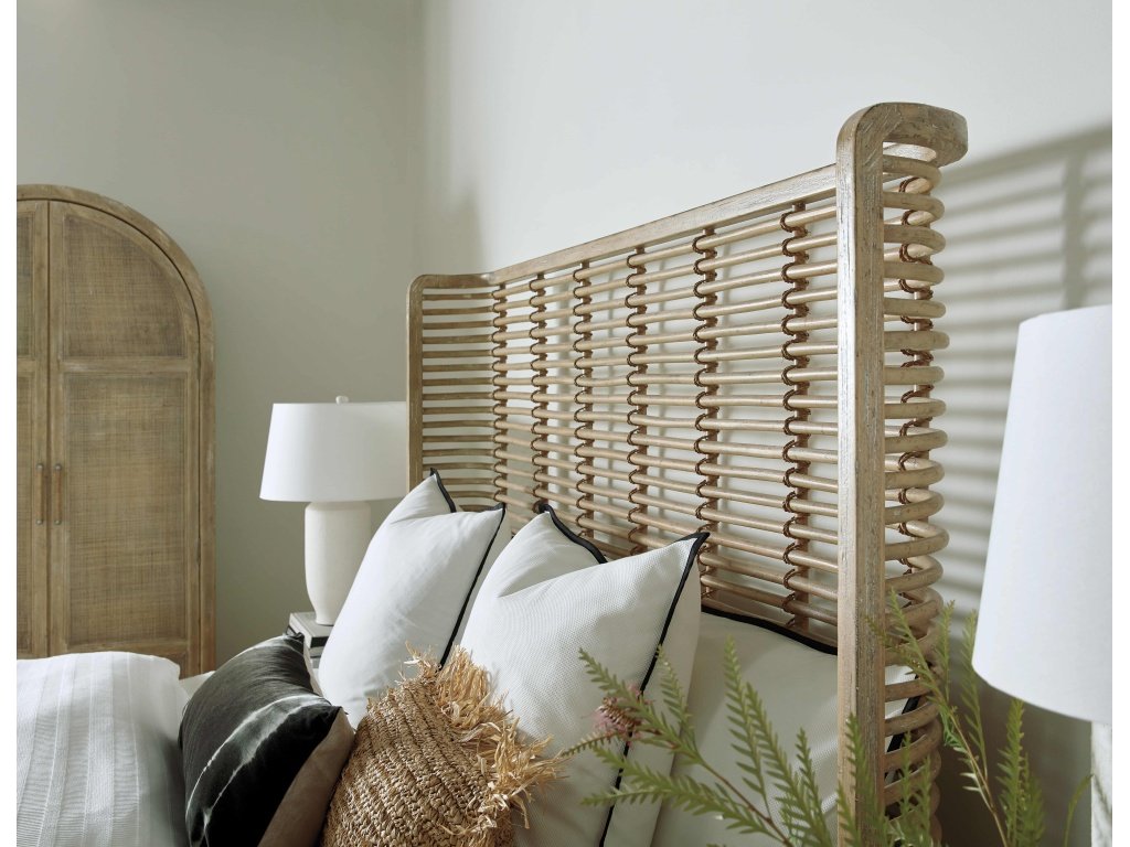 Surfrider King Rattan Bed - image 1