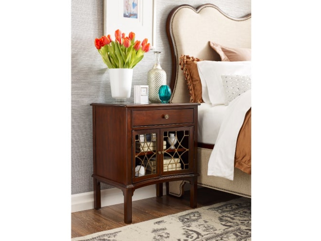 Hadleigh Bedside Table - image 1