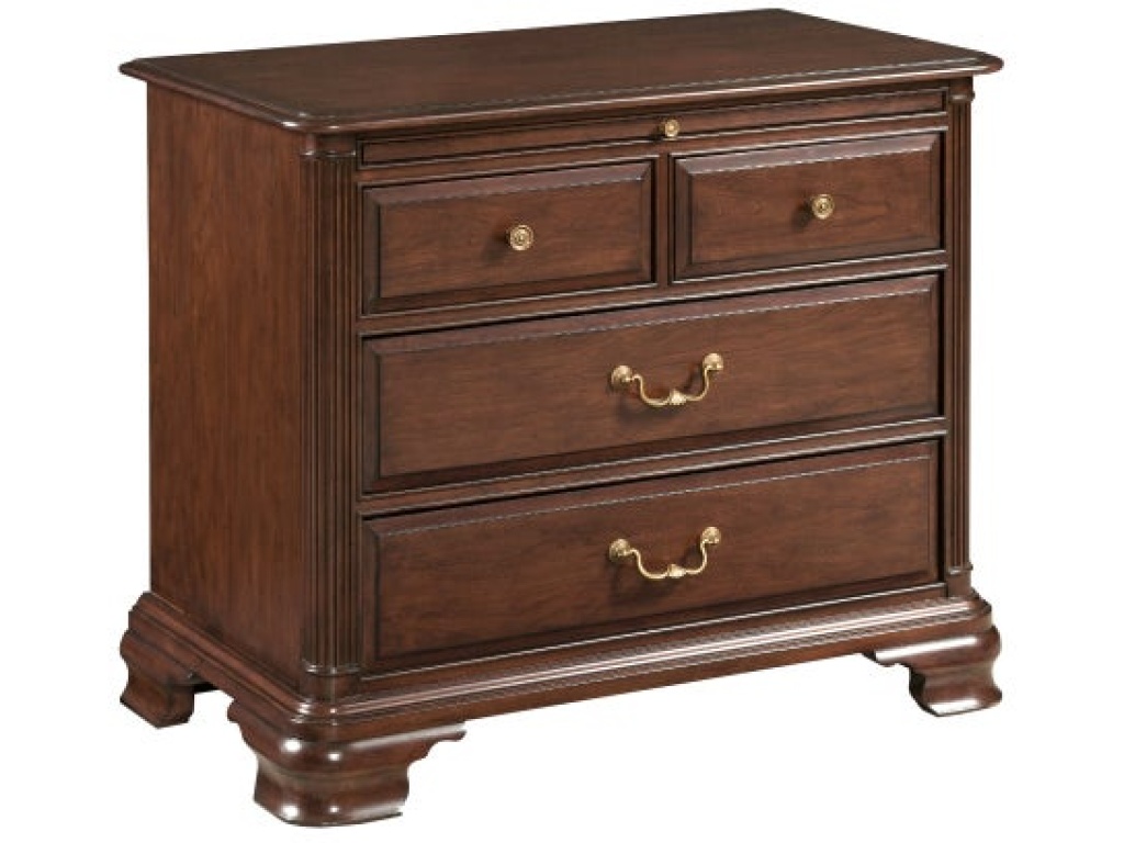 Hadleigh Bachelors Chest - main image