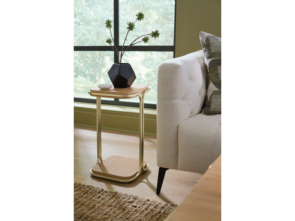 Banyon Bay Accent Table - image 5