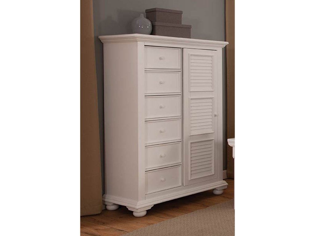 6510 Cottage Traditions Gentleman’s Chest - main image