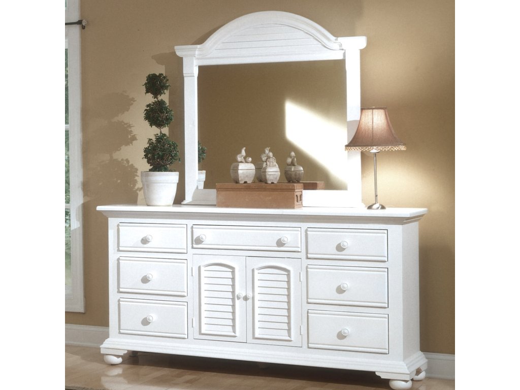 6510 Cottage Traditions 5 Pcs Bedroom Set- Queen Arched Bed, Triple Dresser, Mirror, Chest, 2 Drawer  Nightstand - image 2