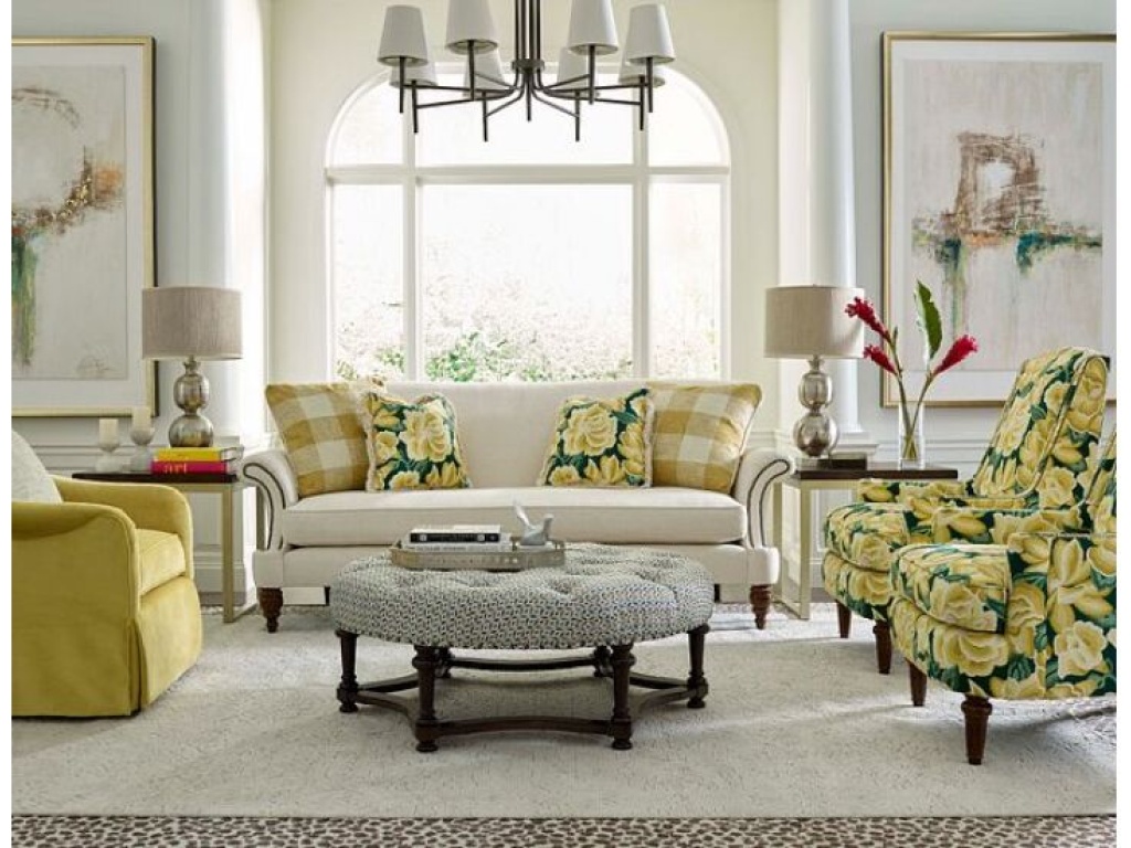 Windsor Sofa - image 1