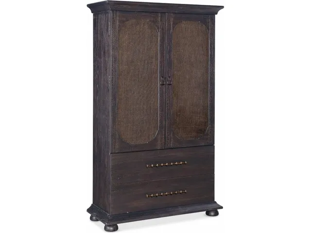Big Sky Small Wardrobe