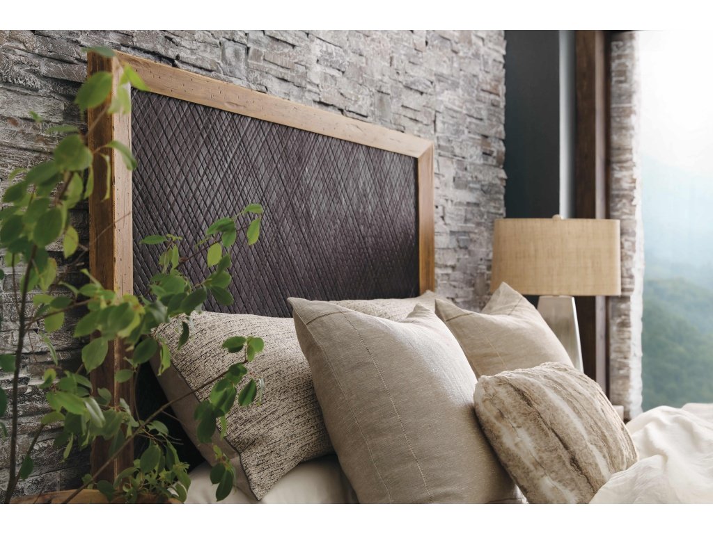 Big Sky Cal King Panel Bed - image 2