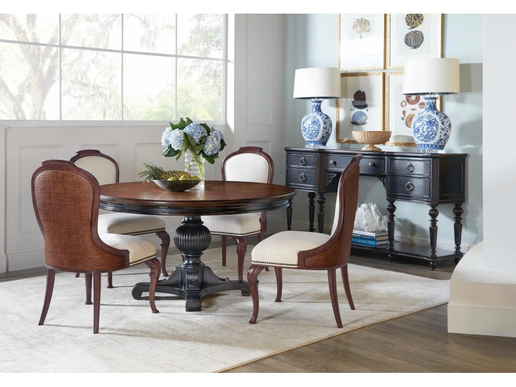 Charleston Round Pedestal Dining Table w/1-20in leaf - image 5