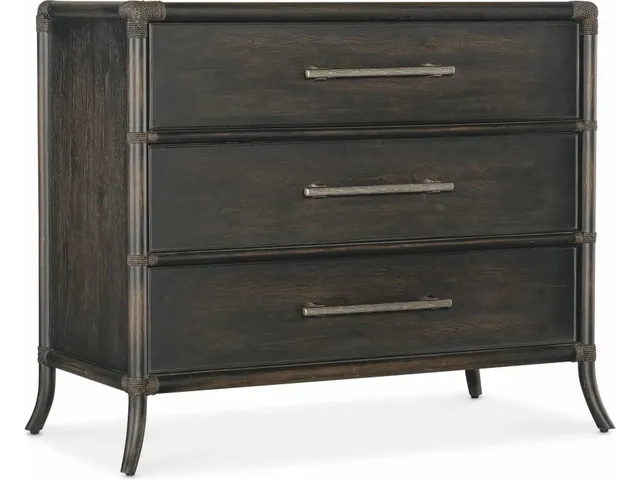 Retreat Pole Rattan Chest