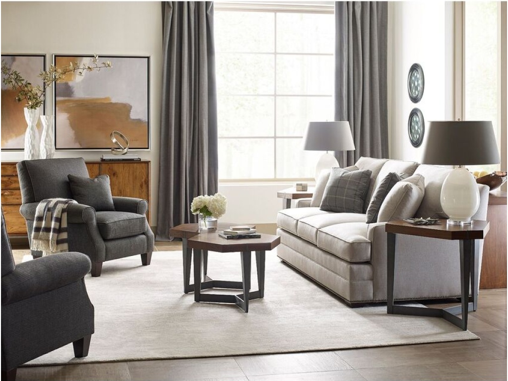 Triangulate Lamp Table - image 2