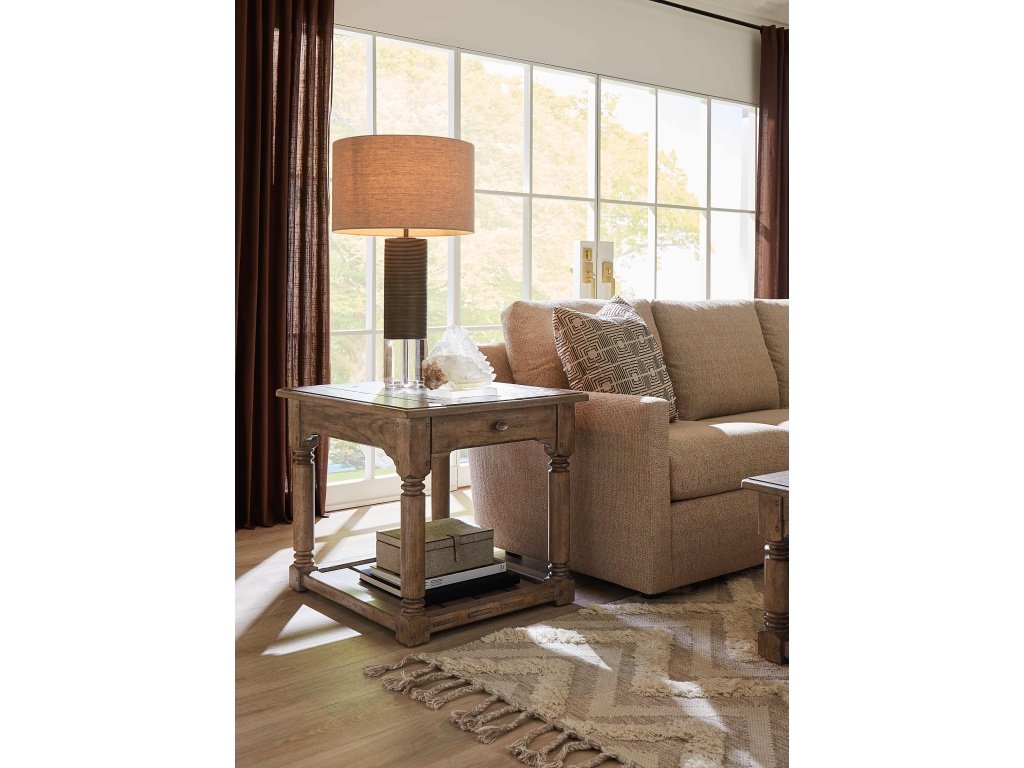 Americana End Table - image 4