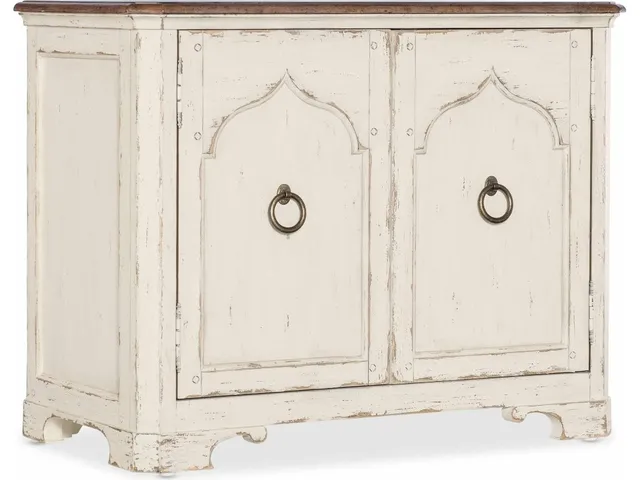 Americana Two-Door Nightstand