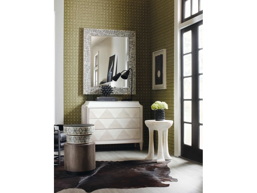 Commerce and Market Argyle Three-Drawer Chest - image 3