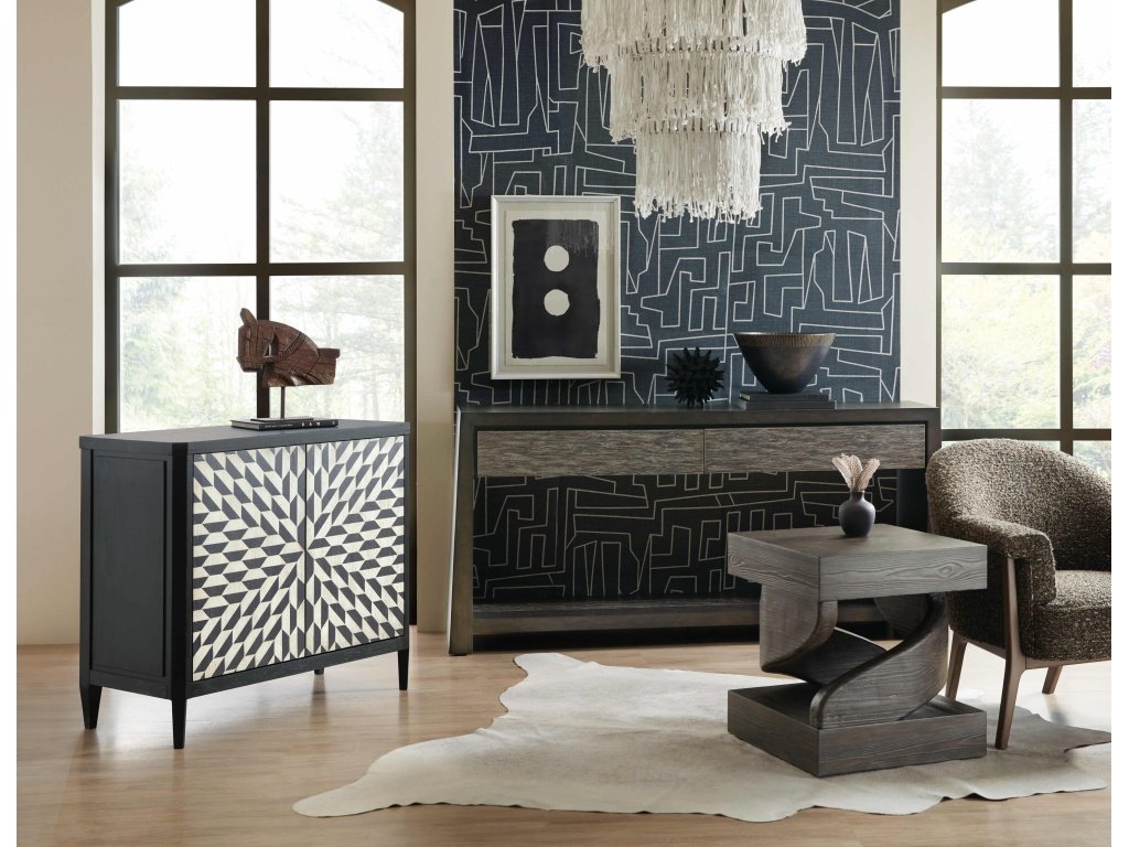 Commerce & Market Lancaster Hall Chest - image 4