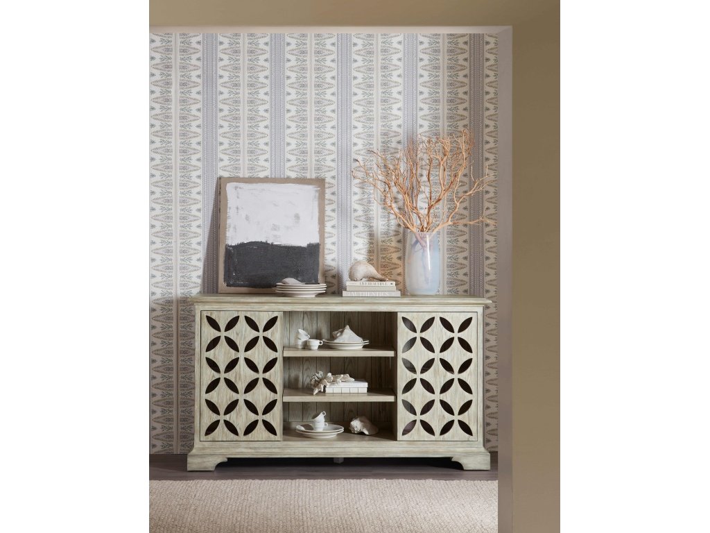 Commerce & Market Underhill Entertainment Console - image 5
