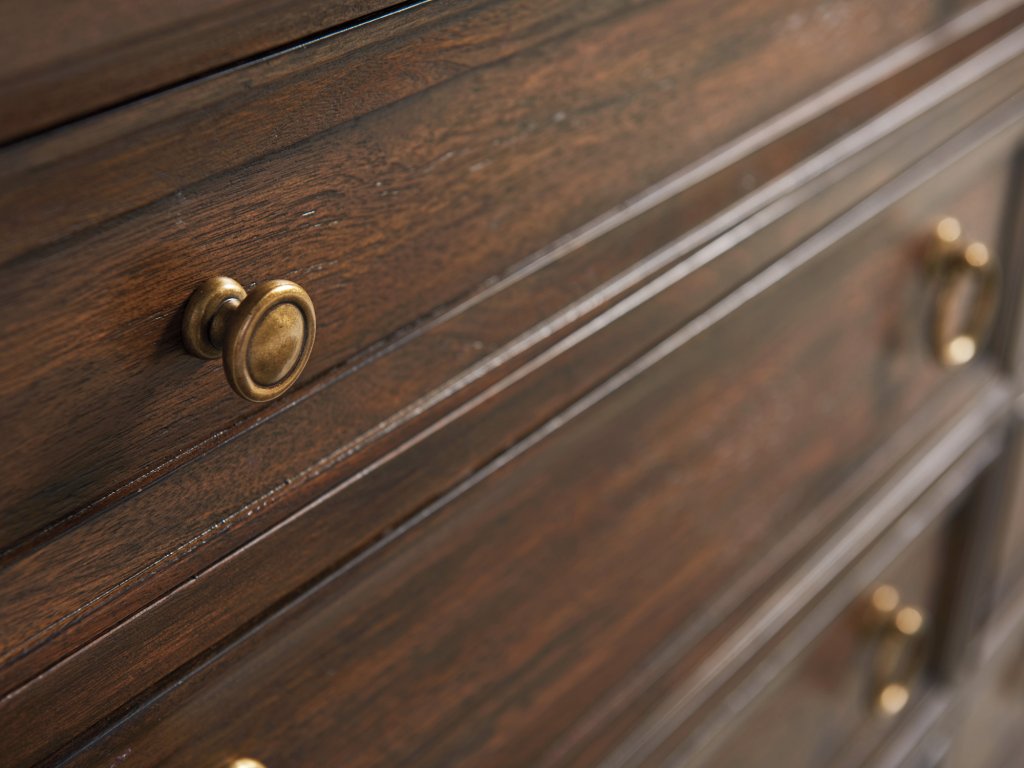 Sereno Triple Dresser - image 2