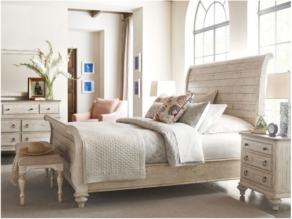 Belmont Dining Bench - image 3