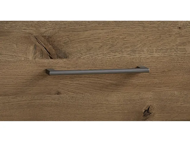 Standing Dresser