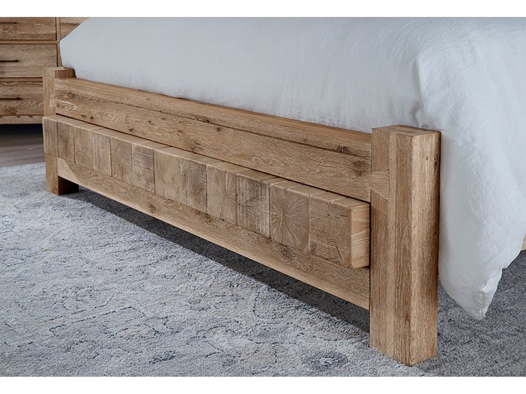 King Poster Bed With 6X6 Fb - image 4