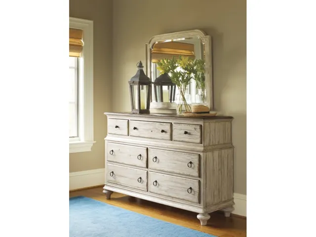 Weatherford Cornsilk Wellington Drawer Dresser