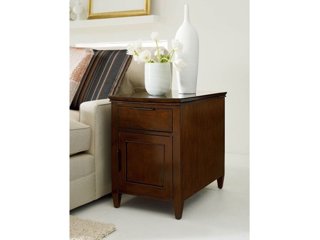 Elise Chairside Table - image 1