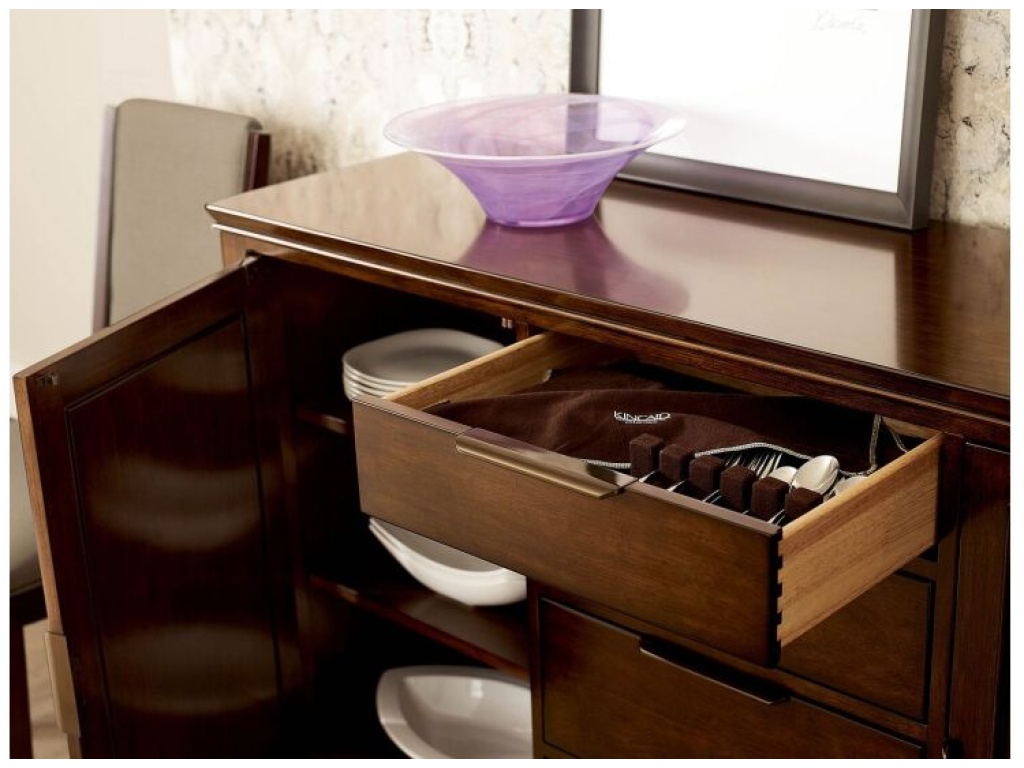 Maris Buffet - image 2