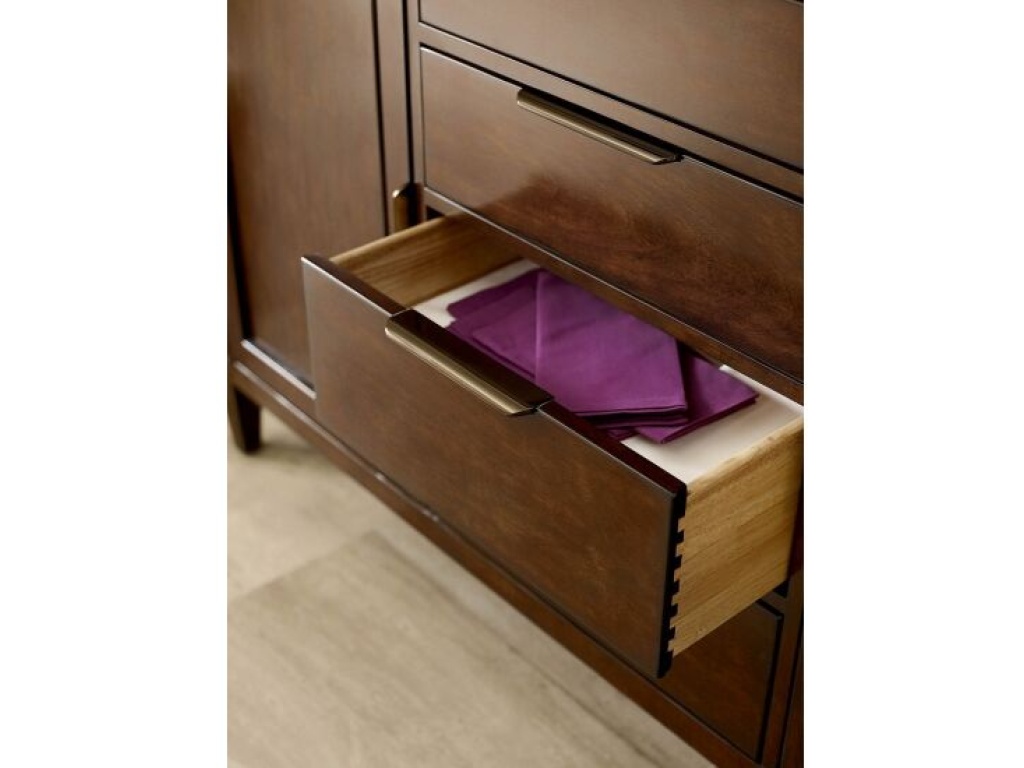 Maris Buffet - image 3